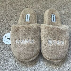 Mama Bear Sherpa indoor slippers NWT